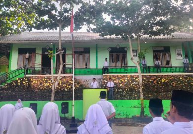 Kepala MAN 2 Mandailing Natal Resmi Membuka Proses Belajar Mengajar Semester Genap Tahun Pelajaran 2025/2026